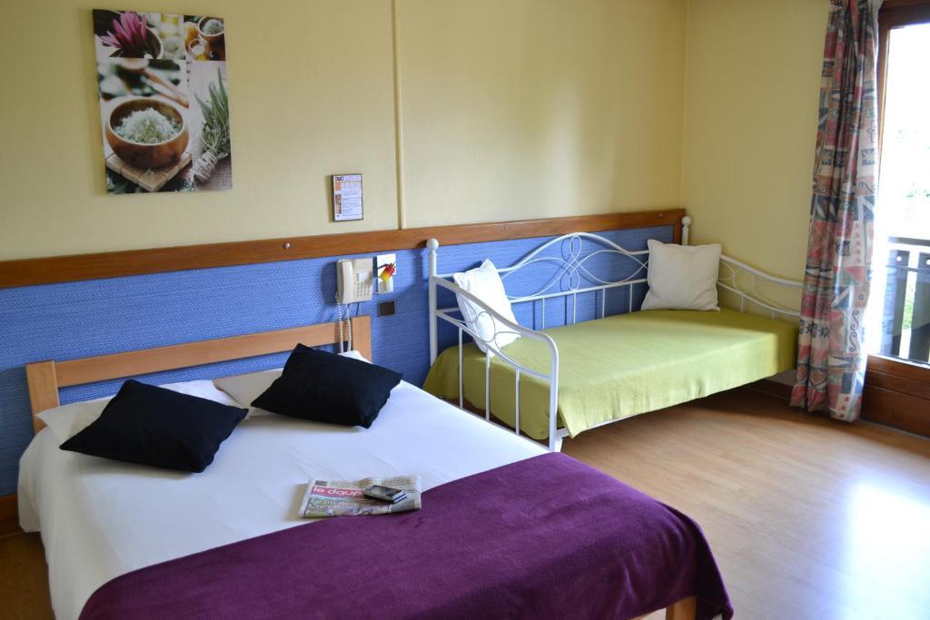 Hotel Restaurant Davat Brison-Saint-Innocent Cameră foto