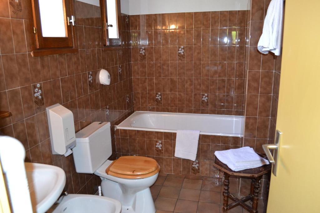 Hotel Restaurant Davat Brison-Saint-Innocent Cameră foto